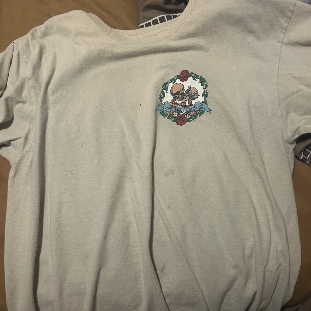 Men's Casual Graphic Tee in Cream